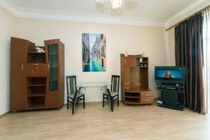 Big Lux Rent ул. Крещатик, 17 7