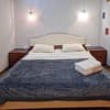 Квартира Home-Hotel на левом берегу ул. Митрополита Андрея Шептицкого, 1-а. Апартаменты трехместный ул.Шептицкого 1-а 3