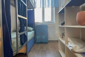 Хостел on Universytet. Место в женском 4-местном номере  3